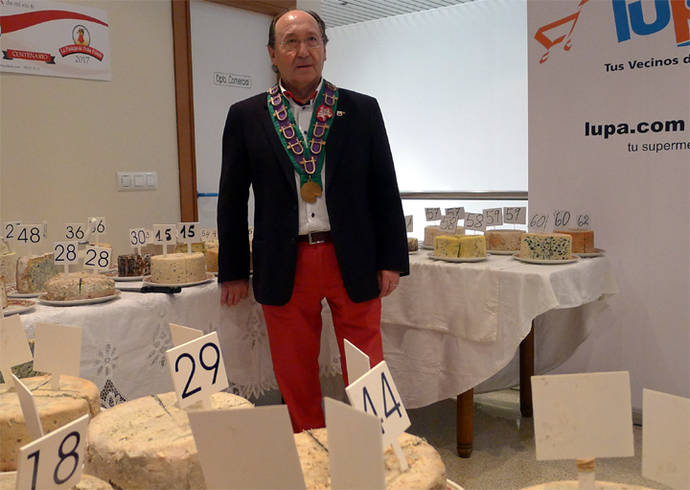 El queso Picos de Europa de Posada de Valdeón se subastó en 475 euros.