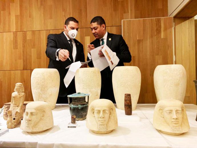 Regresan a Egipto 36 piezas arqueológicas de incalculable valor y de más de 3.000 años de antigüedad incautadas en España