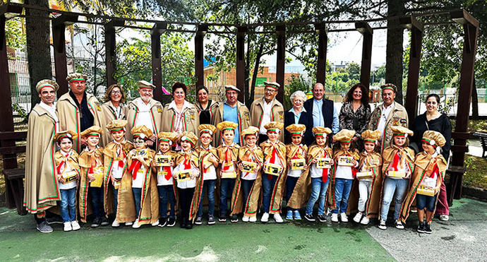 Los cofraducos se prepararn para el Gran Capítulo de la Cofradia del Hojaldre