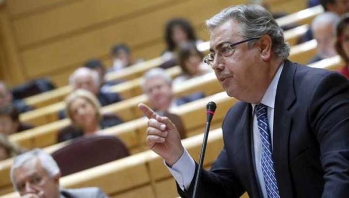 Juan Ignacio Zoido durante su interevención en el Senado la tarde de este martes...