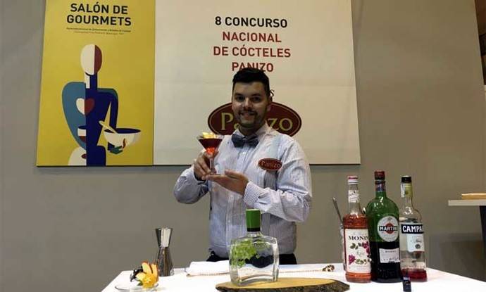 El cántabro Borja Gutiérrez ganador del VIII Concurso Nacional de Cócteles
