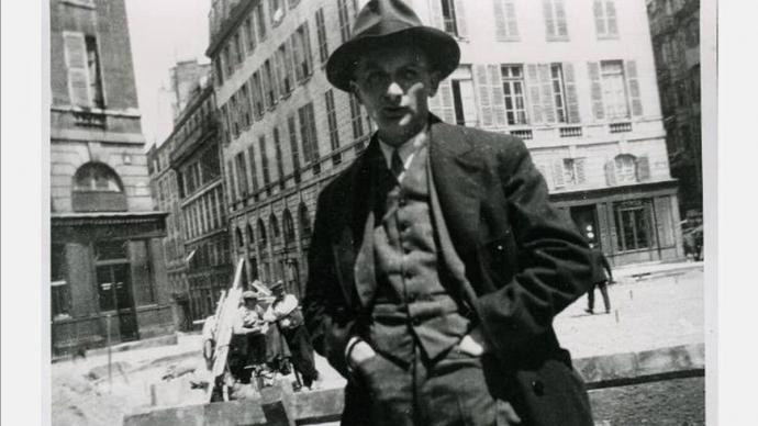 Joseph Roth, autor de “La Cripta de los Capuchinos”, la novela que narra el “finis Austriae”