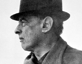 “Ivón, Princesa de Borgoña”, de Witold Gombrowicz, dirigido por Jaroslaw Bielski, la cadena trófica de la vida
 