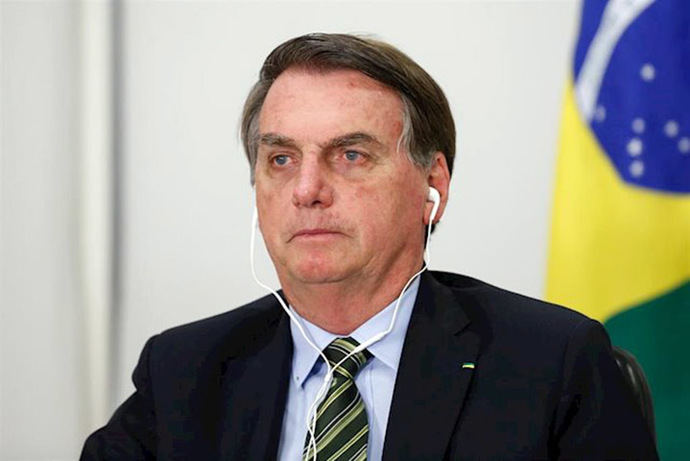 El negacionista presidente de Brasil Jair Bolsonaro se resiste a asumir la gravedad de la pandemia