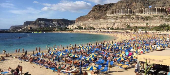 ¿Volveremos a ver así las playas canarias...?