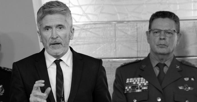 El director operativo de la Guardia Civil dimite por la decisión de Marlaska de cesar al coronel Pérez de los Cobos