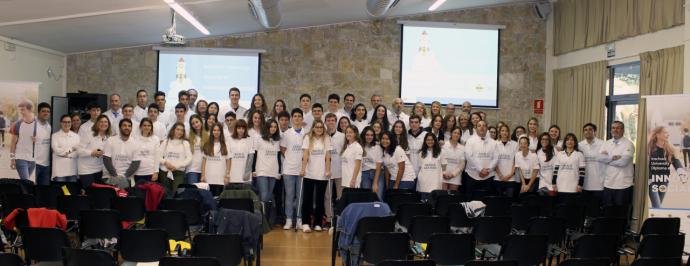 Alumnos de 1º Bachillerato trabajan con empresas y la universidad en retos de innovación social