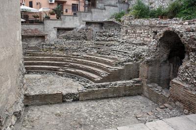 El trabajo arqueológico garantiza la protección del patrimonio histórico en España