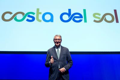 Turismo Costa del Sol celebra 50 años de promoción con una nueva imagen innovadora y llena de color