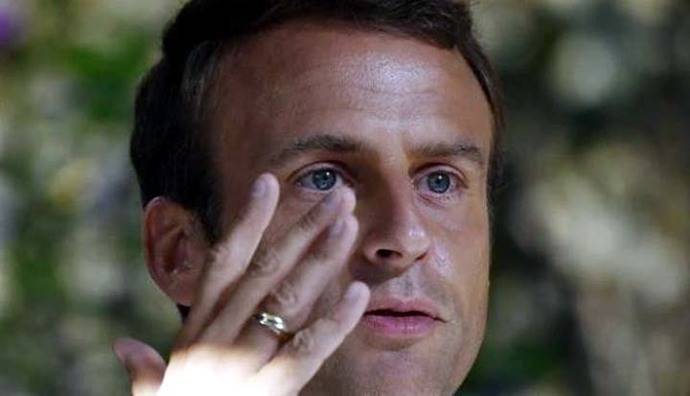 La popularidad del presidente de Francia, Emmanuel Macron, se ha desplomado 24 puntos 