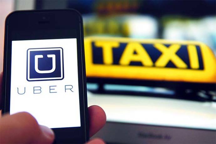 Uber, empresa líder en alquiler de vehículos privados con conductor