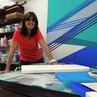Carolina Cerverizo, artista argentina: Pintura y resplandor en el orden