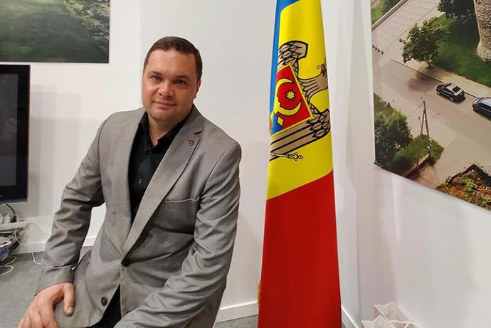 Sergiu L Manea. Representante del Turismo de Moldavia