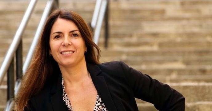 Begoña Peñamaría enseña a vestir bien en su nuevo libro: “Claves para vestir bien sin arruinarnos en el intento”