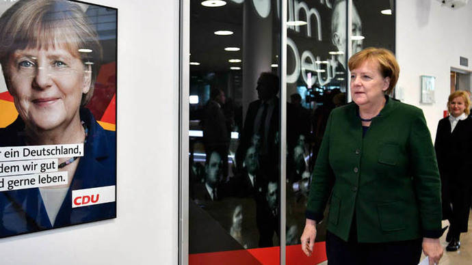 Merkel llama a formar Gobierno en Alemania para cumplir con tareas de UE