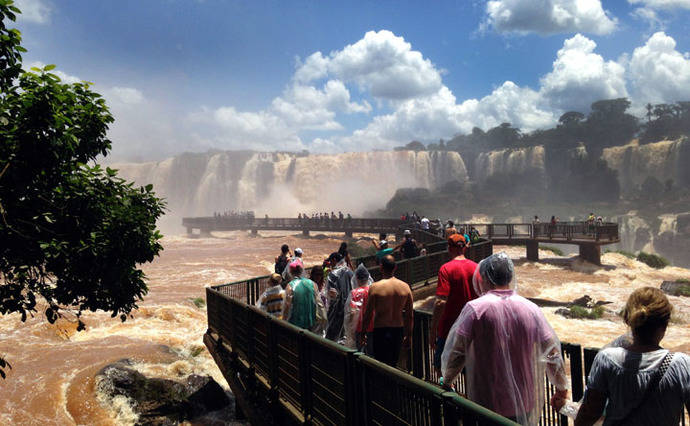 Foz do Iguazú, el destino de las aguas.