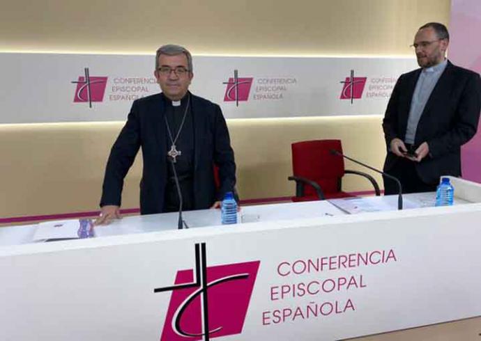 La Iglesia hace trampa con el IBI: 'Estamos dispuestos a pagarlo si también lo hacen las ONG y los partidos'