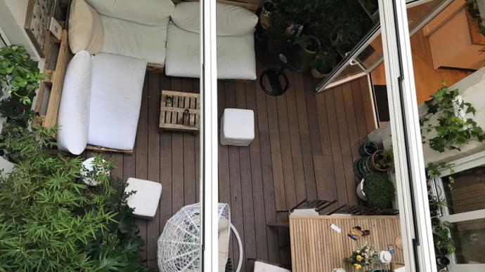 Los vecinos de Esgrima 5 aseguran que el uso no autorizado del patio de luces que hacen los turistas no les deja descansar. El propietario de la VUT ha montado un 'chill out' en esta zona comunal, techándola Somos Madrid