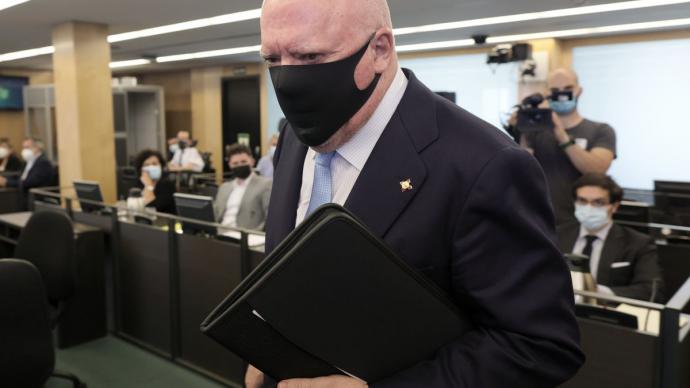 El comisario jubilado José Manuel Villarejo durante su comparecencia ante la comisión de investigación de Kitchen en el Congreso. E. Parra. POOL / Europa Press