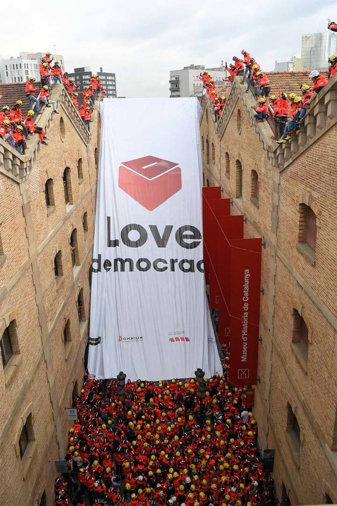 Sigue tenso el ambiente en España por el referendo de Cataluña