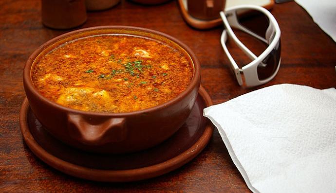 Sopa de Ajos: Una auténtica delicia gastronómica de Madrid