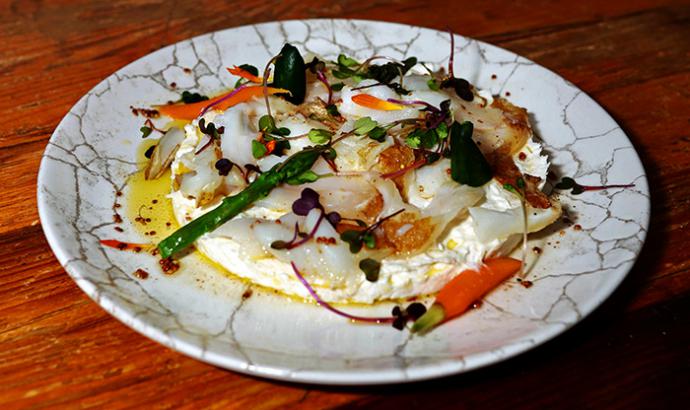 Carpaccio de Skrei ahumado