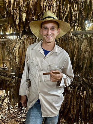 Plantación de tabaco Benito Camejo-Foto copy Eva Frutos