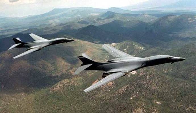 Los bombarderos B-1B de Estados Unidos volaron desde Guam hasta las cercanías de Corea del Norte