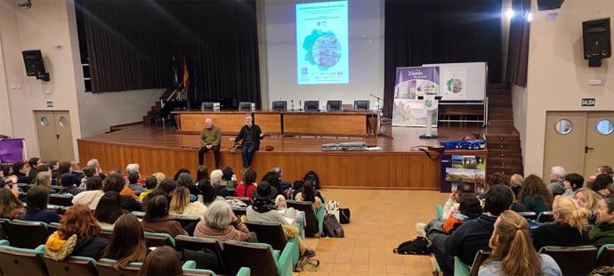 La VI edición de las Jornadas Internacionales de Estudios Irlandeses consolidan a la Universidad de Granada, y a la ciudad, como referentes internacionales de la celebración de la cultura irlandesa