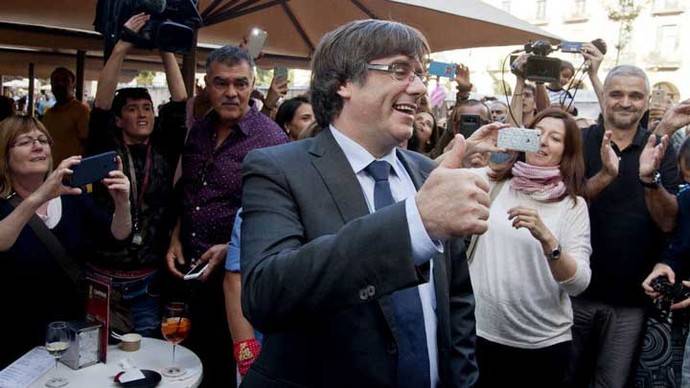 Puigdemont contrata en Bélgica al abogado defensor de los miembros de ETA