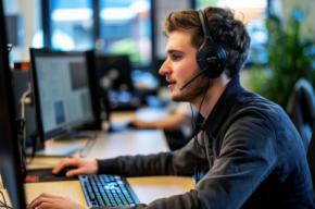 ¿Cómo puede el servicio de voz mejorar la atención al cliente?