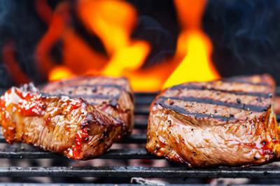 Carne a la parrilla y los secretos para que quede jugosa