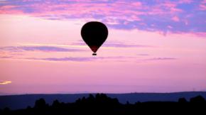 La Sierra de Guadarrama en Madrid elegida entre los diez mejores lugares de España para disfrutar de un vuelo en globo