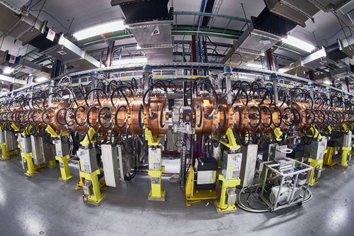 El nuevo acelerador lineal Linac 4 para el LHC se acaba de inaugurar en el CERN