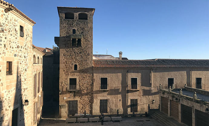 Cáceres. Plaza de San Jorge