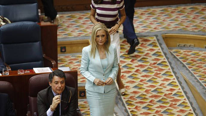 Cifuentes, portavoz del Grupo Popular en la Asamblea a falta de cerrar las negociaciones para la investidura