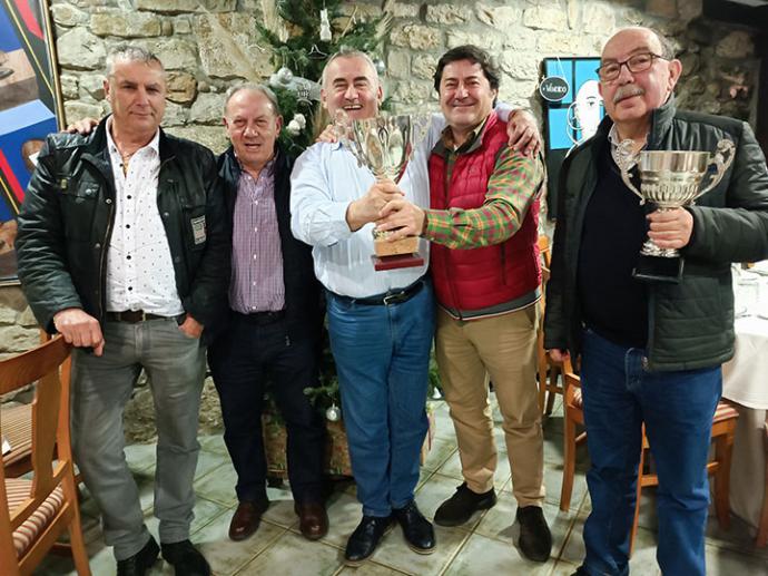 Madrid ganó el campeonato de mus de Navidad