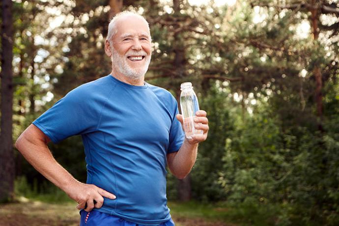 Deshidratación, uno de los mayores riesgos para la tercera edad