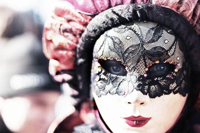 El Carnaval de Venecia: Máscaras, misterio y magia en las aguas de Italia