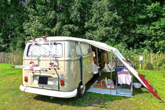La nueva tendencia de viajes: El auge las furgonetas y autocaravanas