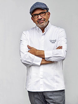 El chef cántabro Jesús Sánchez presenta la “Gran Experiencia” en el Cenador de Amós