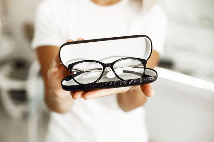 Presbicia: síntomas y tipos de gafas más adecuadas