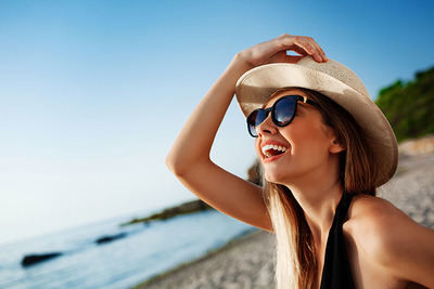 La salud visual en verano: cómo cuidar nuestros ojos en la época estival