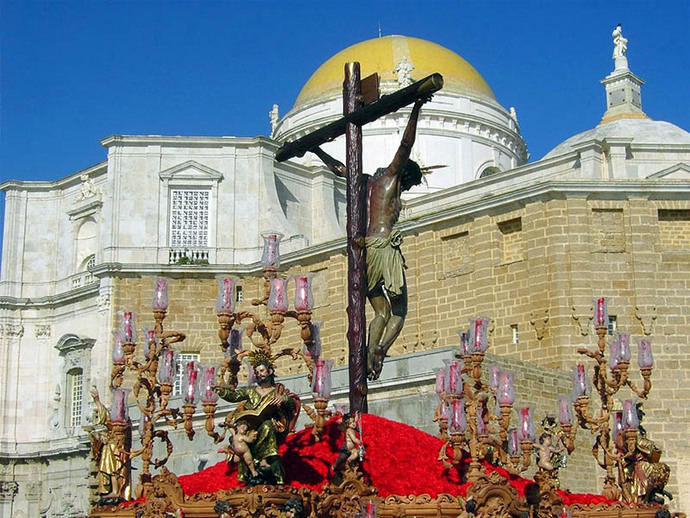 La Semana Santa de la ciudad de Cádiz: la bella escondida
