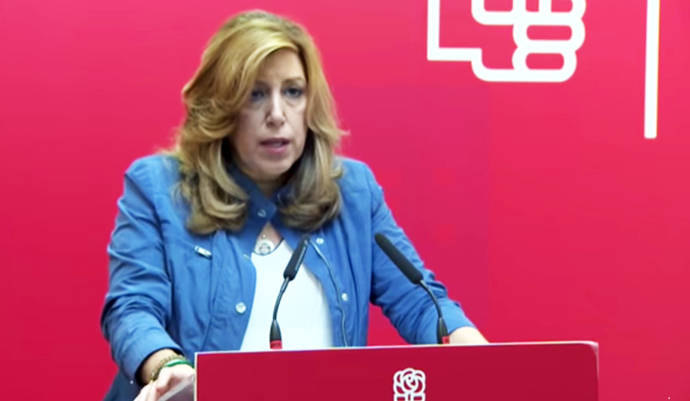 Susana Díaz se suma a consultar a los militantes la destitución del líder del PSOE