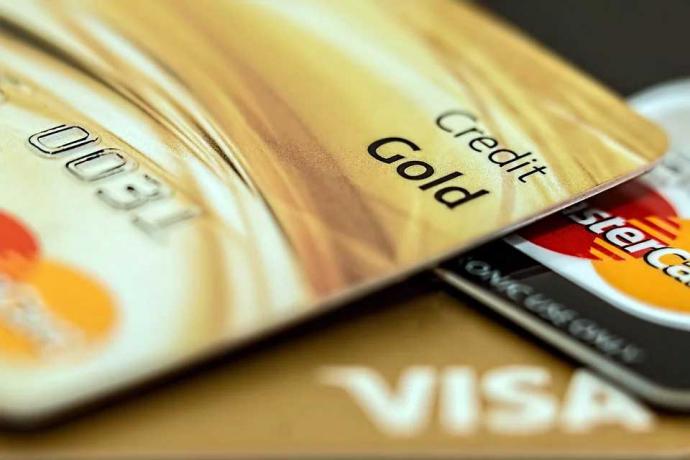 Santander elimina los números de tarjetas de crédito para evitar fraudes