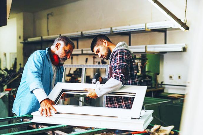 Preparar las ventanas y puertas para el invierno