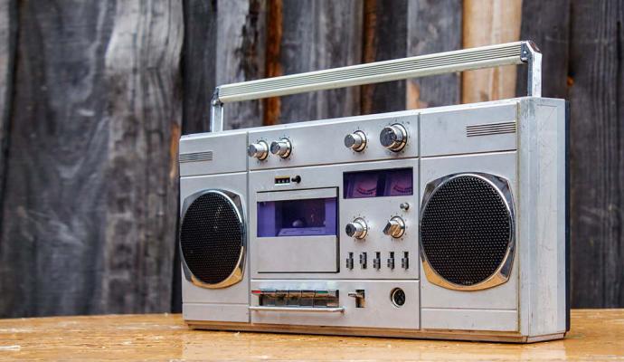 ¿Se puede comprar un radiocasete hoy en día?