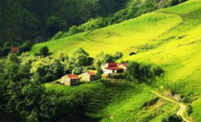 Escapa del calor: descubre Asturias, tu destino ideal para el verano