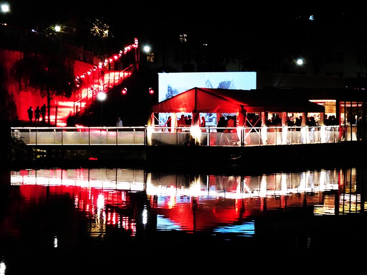 Fiestas en barco en Ibiza, el mejor plan con amigos en la isla